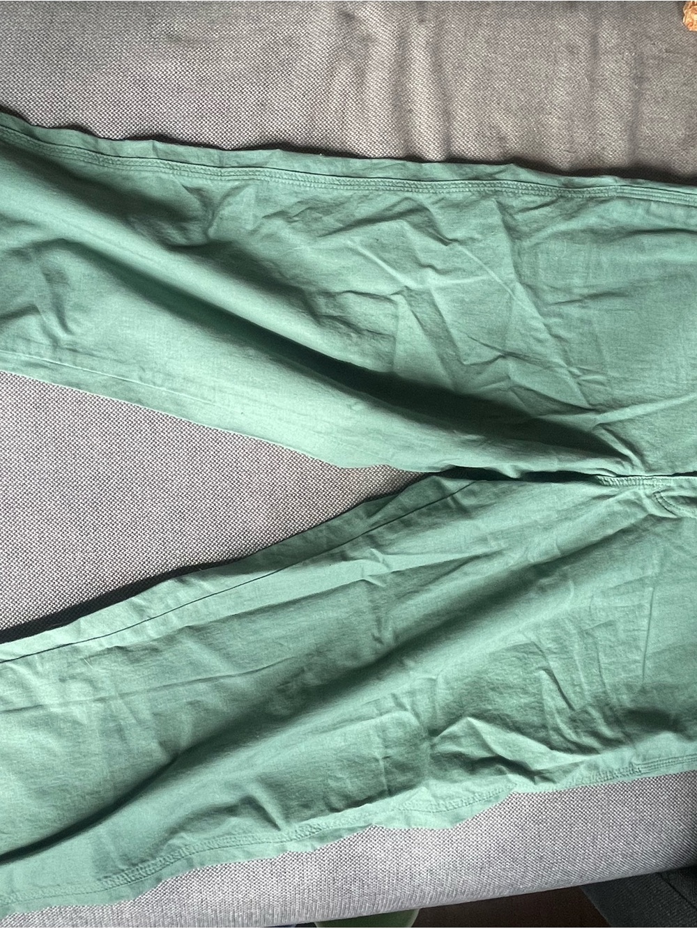 UNIQLO Women’s Linen Cotton Tapered Pants - Green, size Medium - Picture 3 of 5